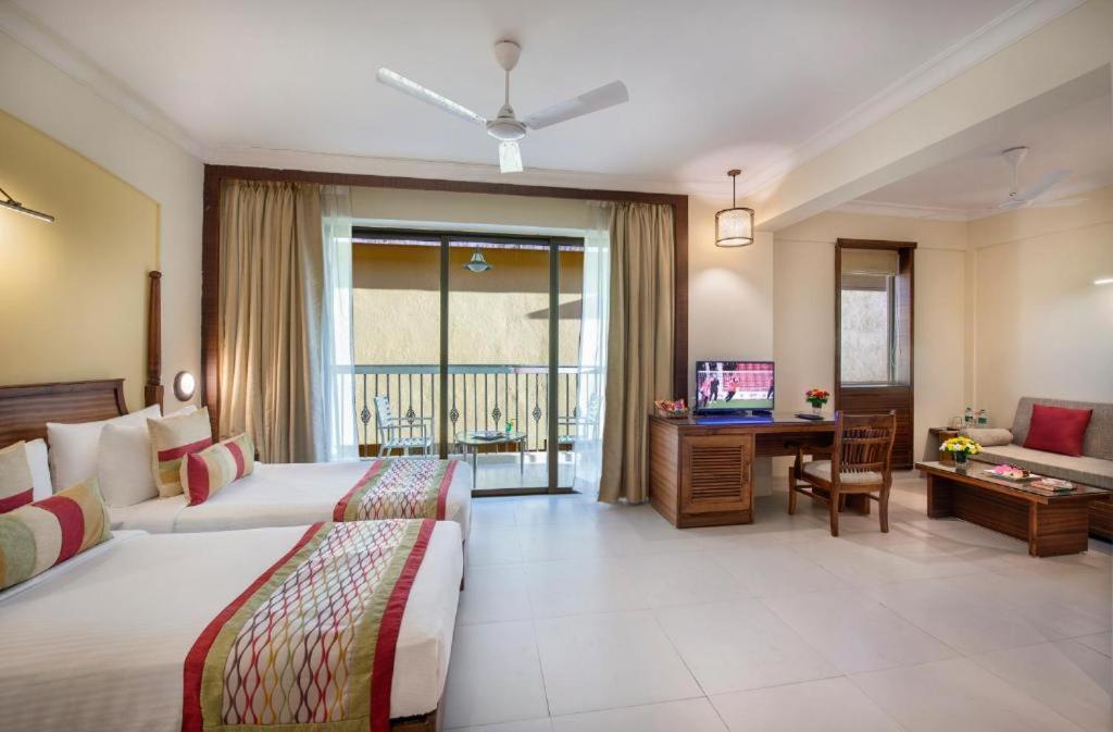 Sea Breeze Max Resort & Spa מדגאון מראה חיצוני תמונה