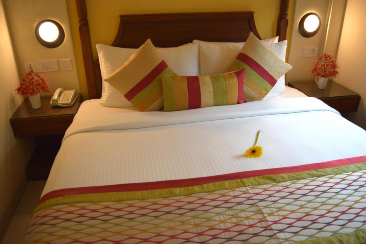 Sea Breeze Max Resort & Spa מדגאון מראה חיצוני תמונה